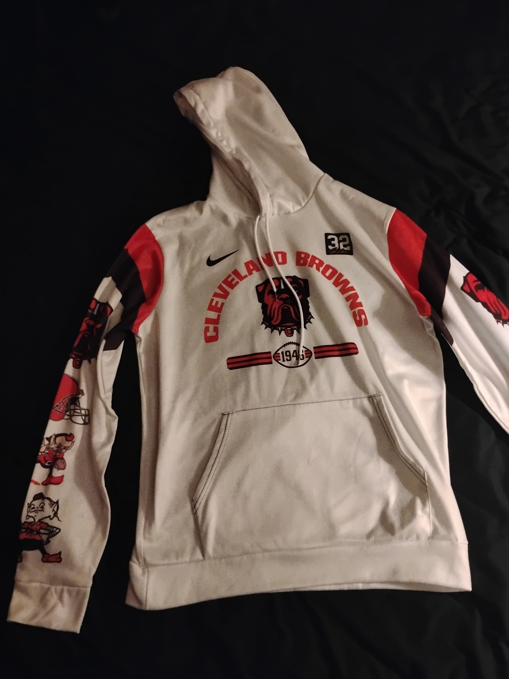 Cleveland Browns Hoodie Mens M White Nike Pullover Graphic Sleeve Dawg Pound
